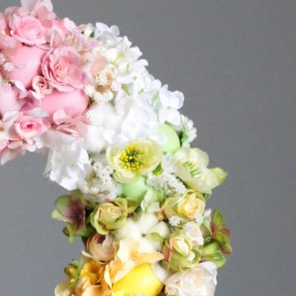 GORGEOUS FLORAL WREATH     NEW/CUSTOM MADE - Picture 5 of 8